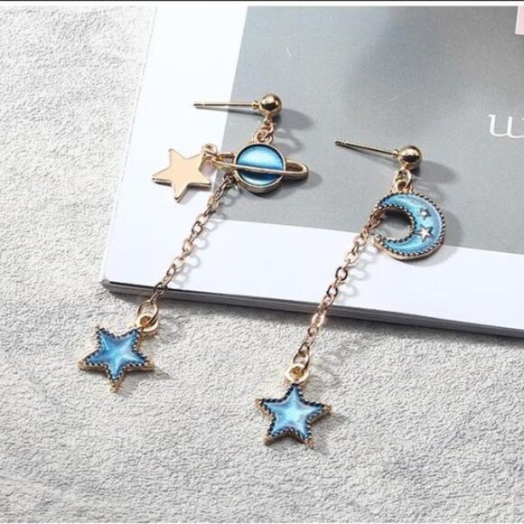 Starry Planet Moon Tassel Earrings - Picture 1 of 2